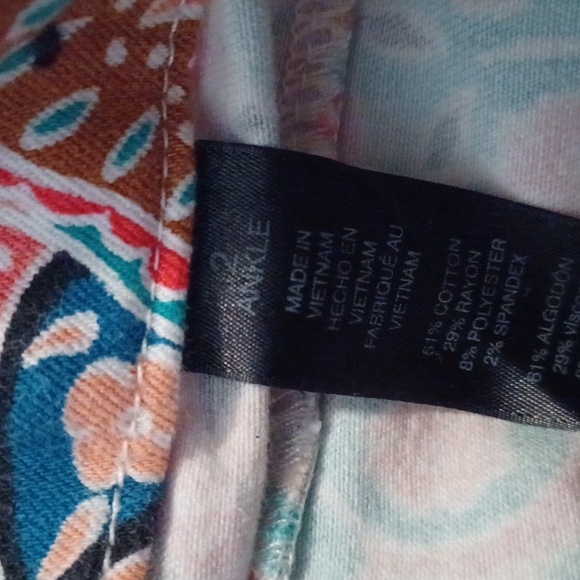 Chico's pants - Picture 5 of 6